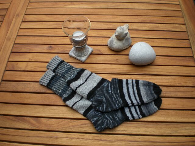 bunteSocken8.jpg (59814 Byte)